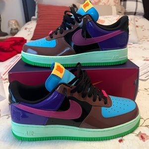 Nike Air Force 1 low undefeated sz 11